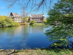 Blick auf Schloss Wittringen