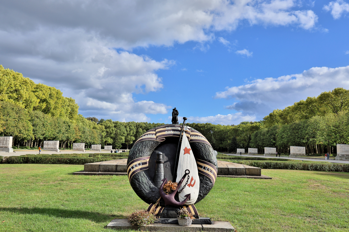 Sowjetisches Ehrendenkmal